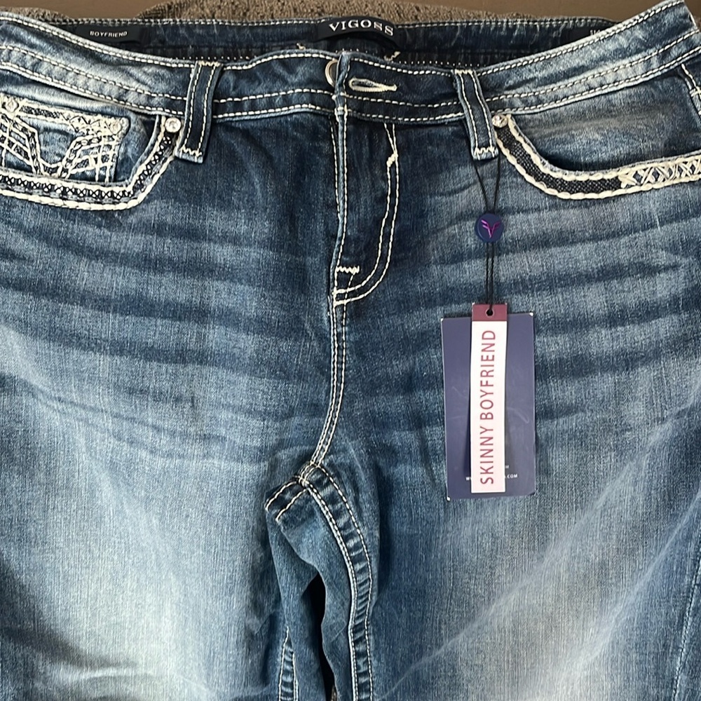 NWT. Vigoss brand women’s denim Jean heritage fit SIZE S14 L30